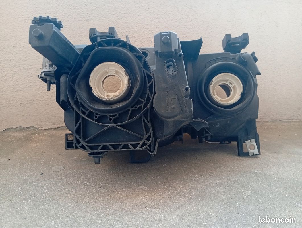 Phare bmw E46 compact (image 2)