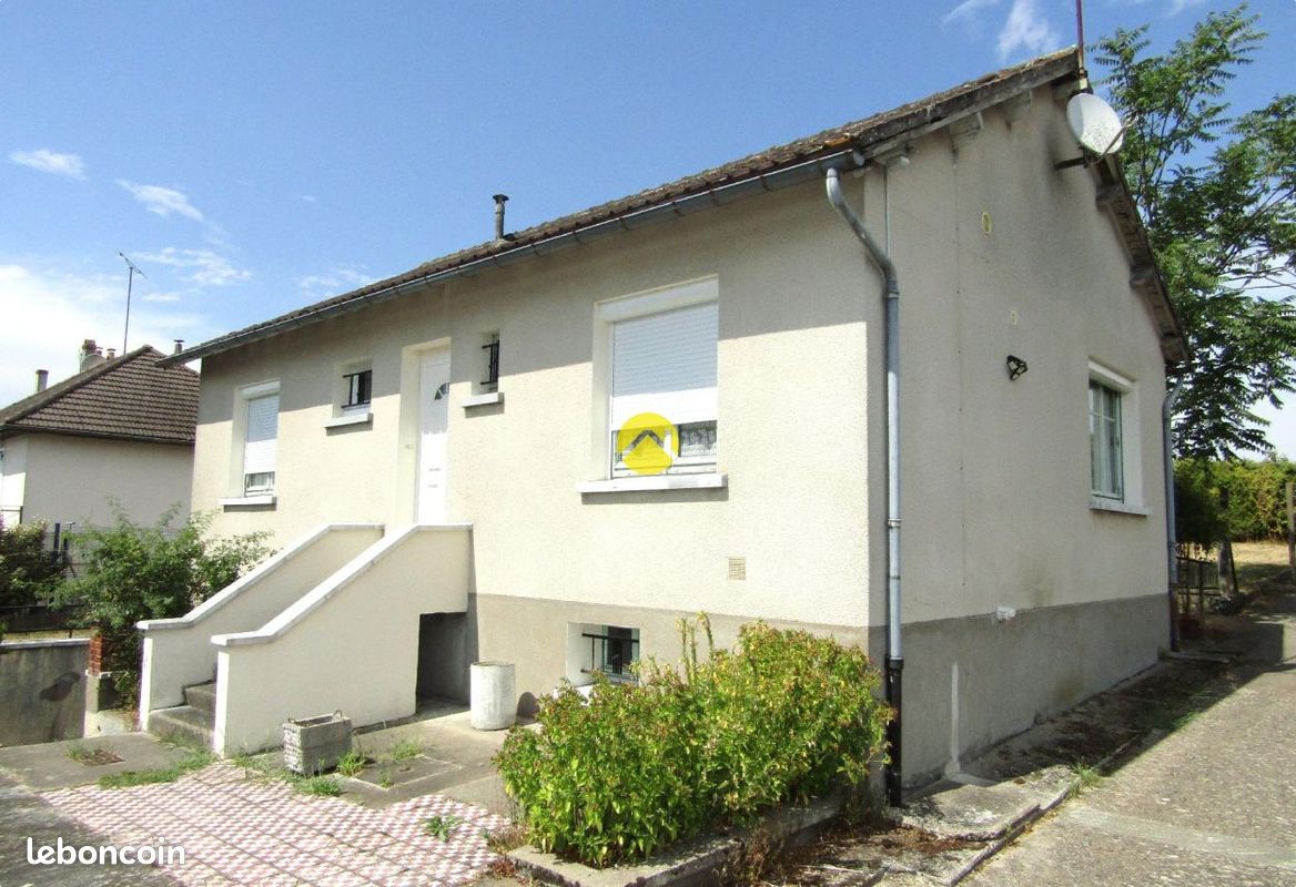 Maison 4 pièces 82 m² · à Montrésor · 82 m² · 98 500 €