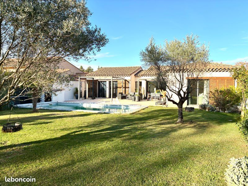 Maison 5 pièces 140 m² · à Aix-en-Provence · 140 m² · 997 000 €