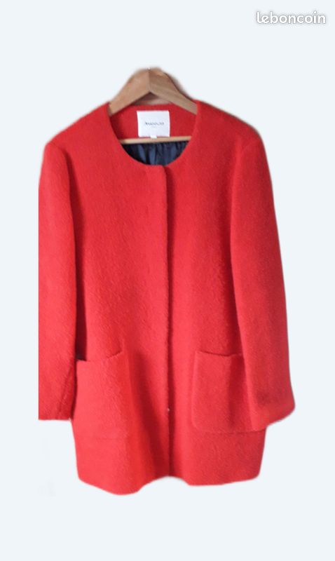 Manteau rouge 