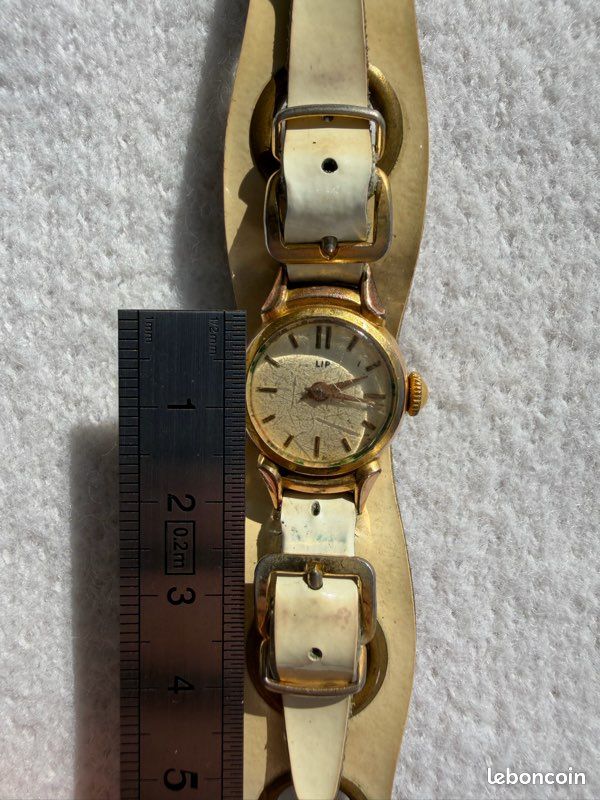 Montre Mécanique Homme Vintage - Pièce Horlogère De Collectionneur - Multicouleur
