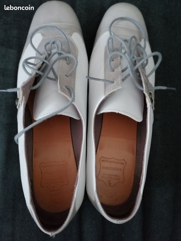 Chaussures en cuir pour femme taille 42 (image 4)