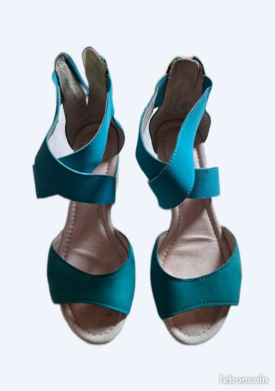 Sandales compensées (image 1)