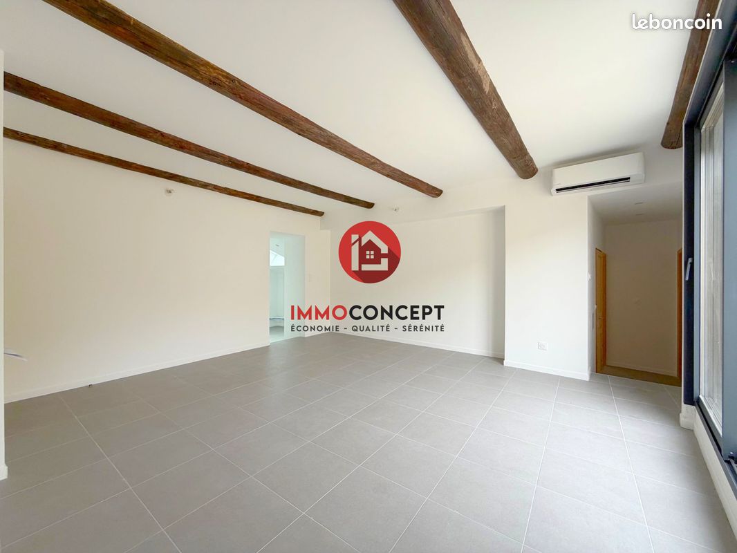 Appartement 4 pièces 92 m² · à Laudun-l'Ardoise · 92 m² · 186 000 €