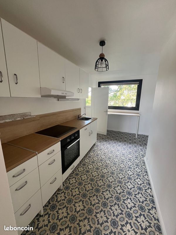 Appartement a louer deuil-la-barre - 3 pièce(s) - 80 m2 - Surfyn