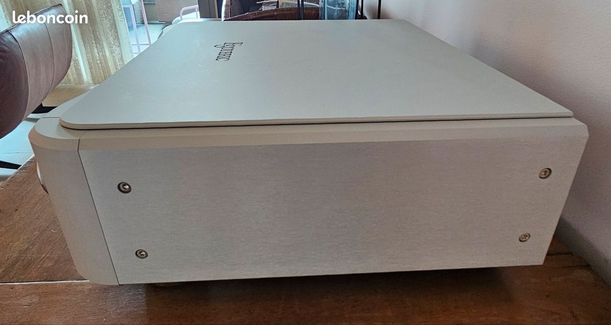 DAC/préamplificateur/lecteur réseau ESOTERIC N-05XD (image 7)