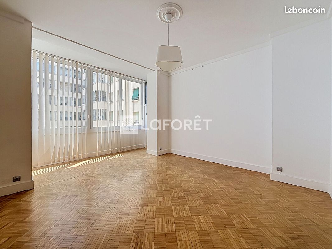 Appartement 3 pièces 75 m² · à Marseille · 75 m² · 299 500 €