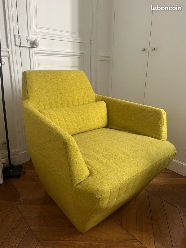 Fauteuil type “Facett” (image 1)