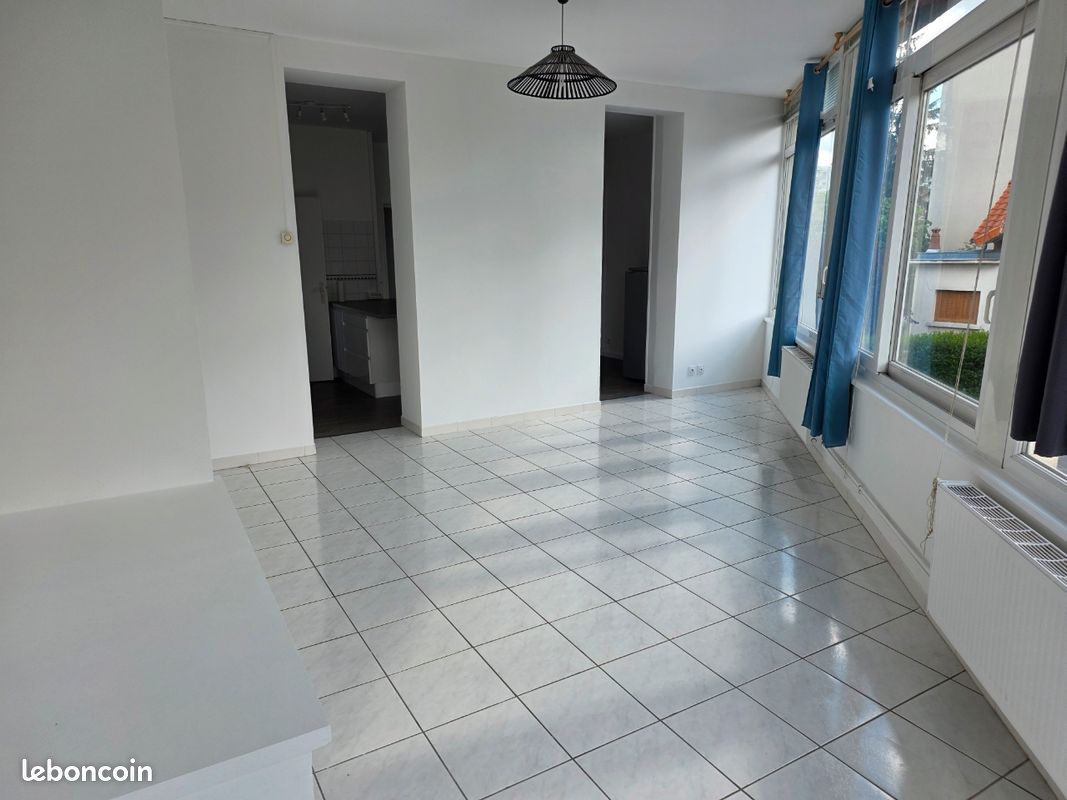 Appartement 3 pièces 70 m² · à Clermont-Ferrand · 70 m² · 140 000 €