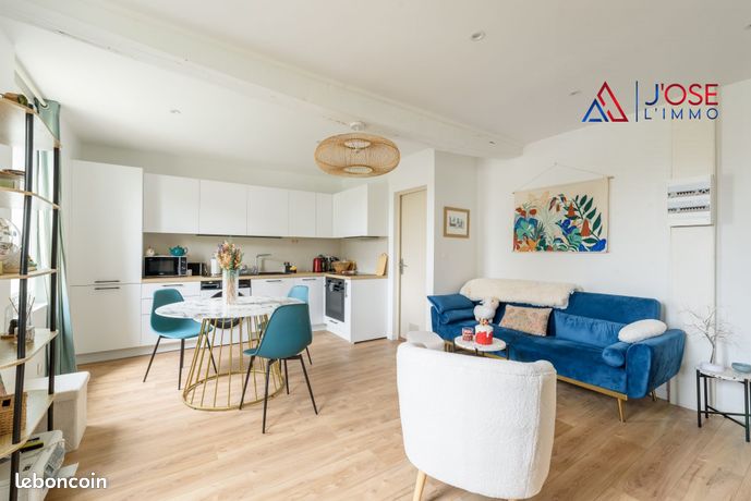 Immeuble 160 m² Saint-Denis-de-Pile