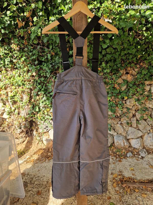Tenue de ski T. 8 ans veste et pantalon (image 8)