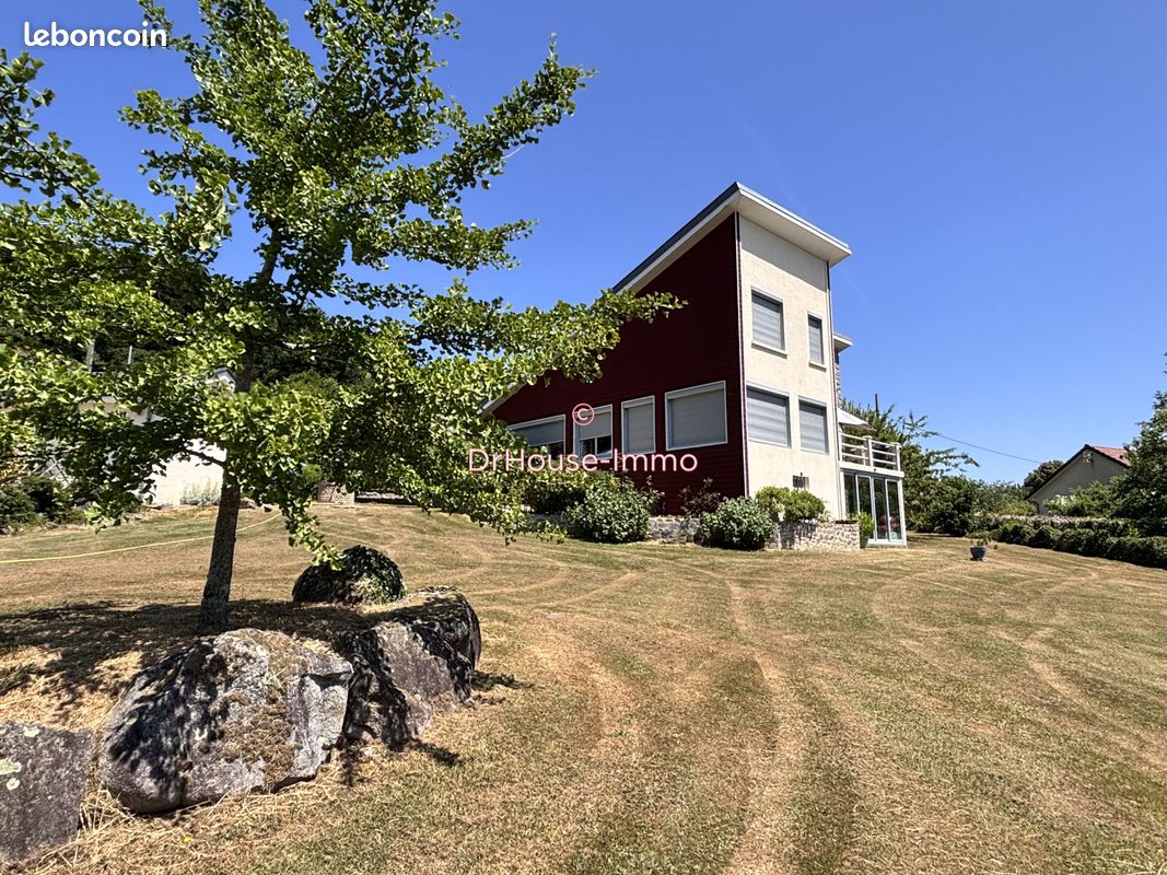 Propriété 9 pièces 240 m² (image 16)