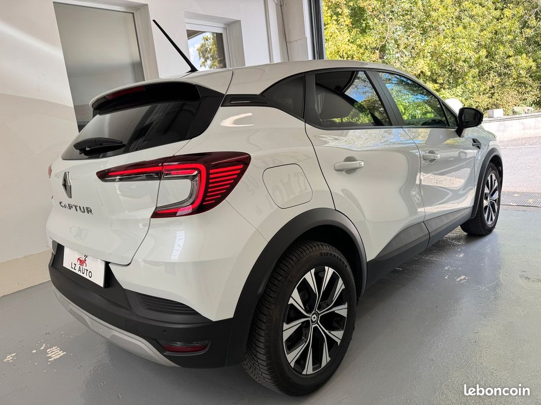 RENAULT Captur TCE 90ch BVM6 Evolution Blanc Nacré *Prix HORS TAXE Affiché* Export 2024 (image 4)