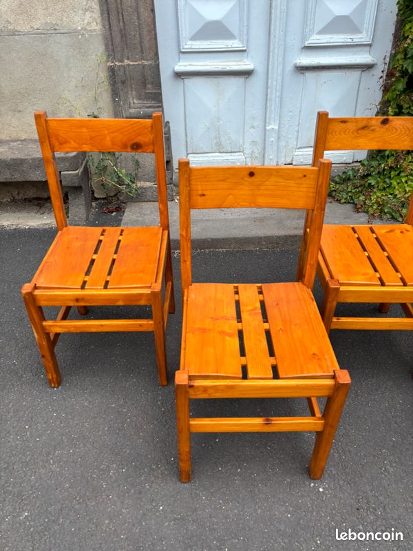 Série de 4 chaises bois Charlotte Perriand 1960 (image 5)
