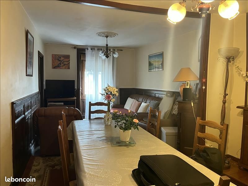 Maison 7 pièces 123 m² · à Ussel · 123 m² · 87 920 €