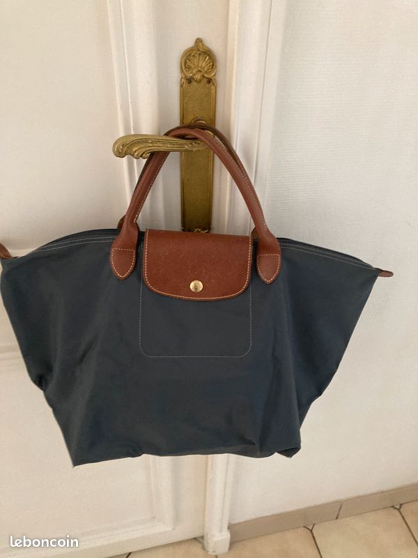 SAC à MAIN LONGCHAMP PLIABLE ET TRÈS PEU PORTÉ TRÉS BON ÉTAT (image 3)