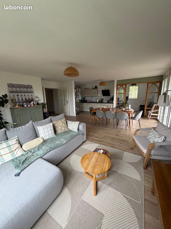 Appartement 4 pièces 106 m² · à Divonne-les-Bains · 106 m² · 650 000 €