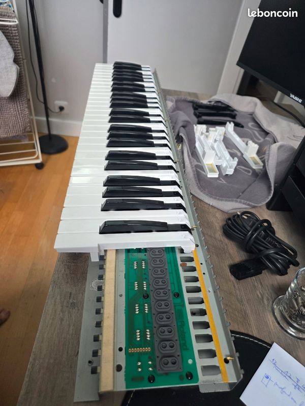 Synthétiseur analogique Roland juno 2 entièrement rénové (image 13)