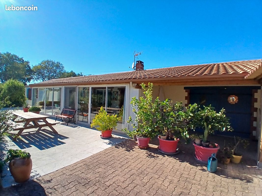Maison 7 pièces 164 m² · à Commequiers · 164 m² · 334 400 €