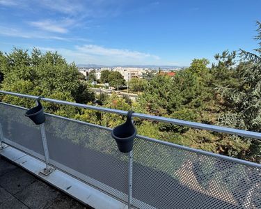 Appartement 249 000 € - 77 m²
