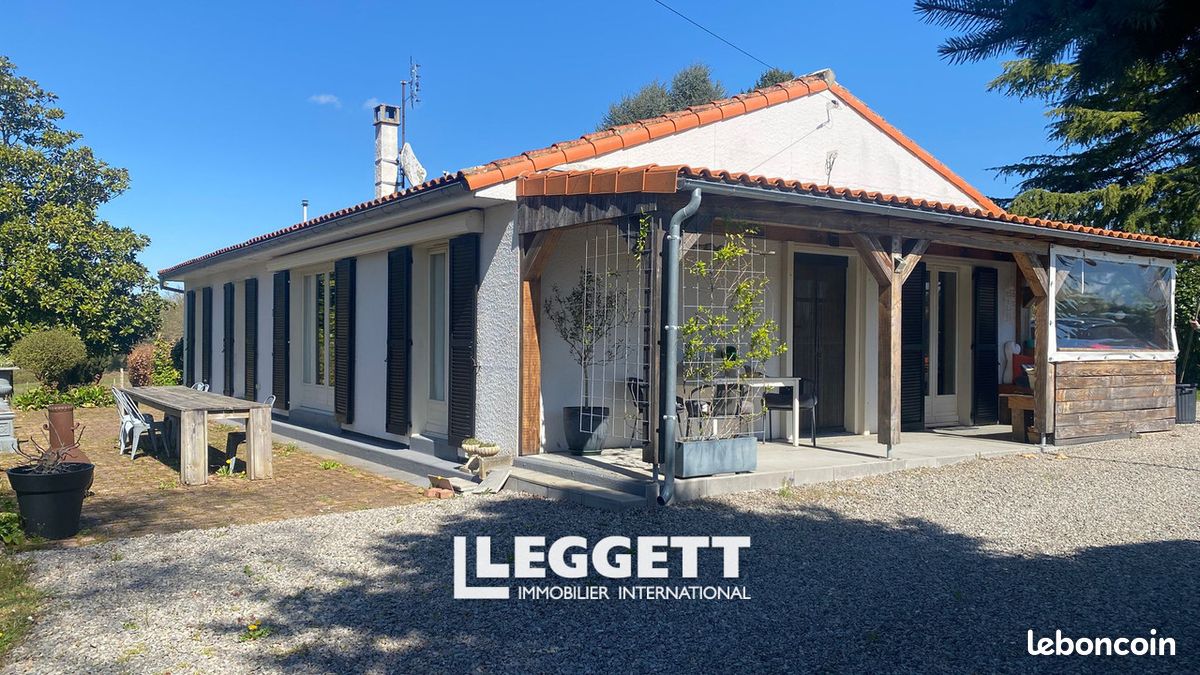 Maison 10 pièces 159 m² · à Pressignac · 159 m² · 268 000 €