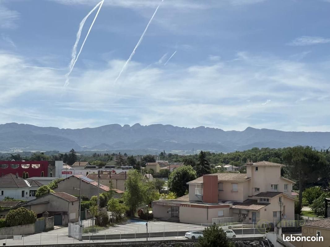 Appartement 3 pièces 63 m² · à Bourg-de-Péage · 63 m² · 115 000 €