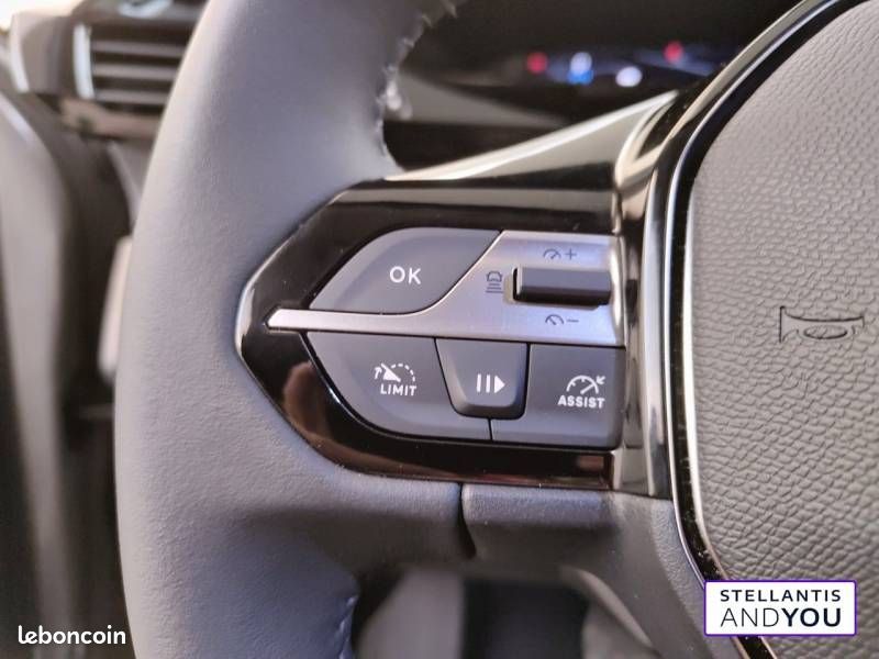 Peugeot 308 Hybrid 145 e-DCS6 Allure (image 24)