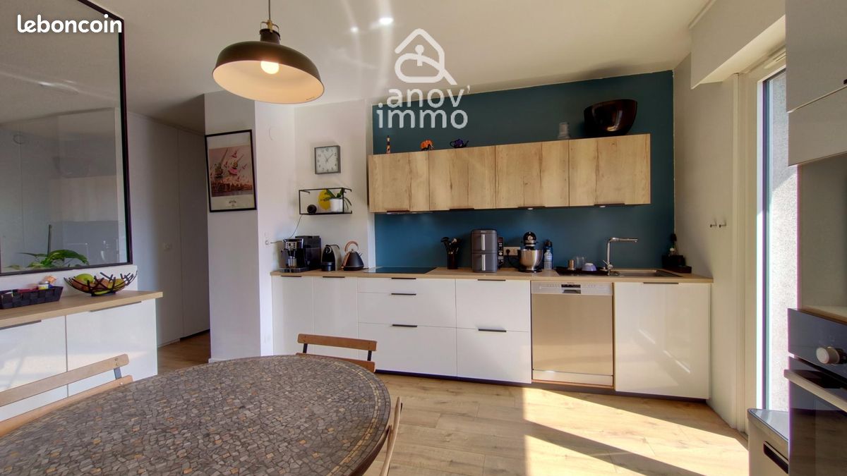 Appartement 5 pièces 136 m² · à Grenoble · 136 m² · 295 000 €