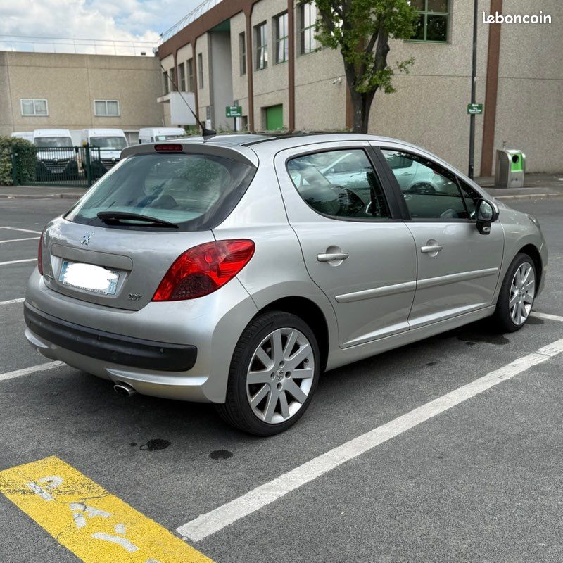 207 1.6 HDi 110ch Féline - TOUT OPTION : toit pano, cuir …🌟 (image 1)