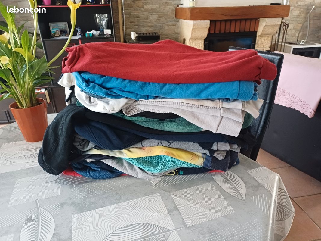 Lot de pulls 10/12 ans (image 1)