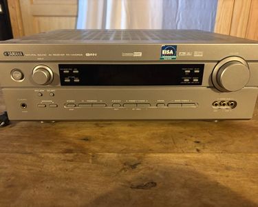 Amplificateur home cinéma Yamaha RX-V485 noir - DARTY Réunion
