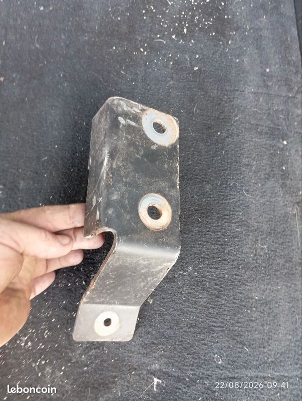 Support pour rehausser la barre Panhard arrière sur jeep Grand Cherokee zj (image 1)