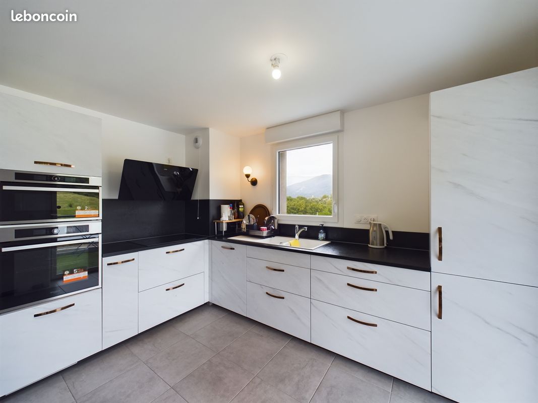 Appartement 4 pièces 76 m² · à La Ravoire · 76 m² · 359 000 €