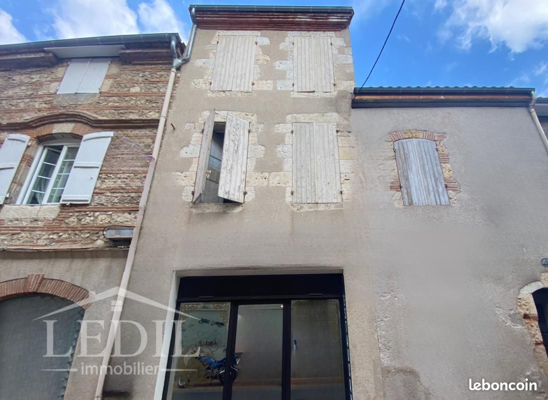 Immeuble 4 pièces 182 m² · à Agen · 182 m² · 180 500 €