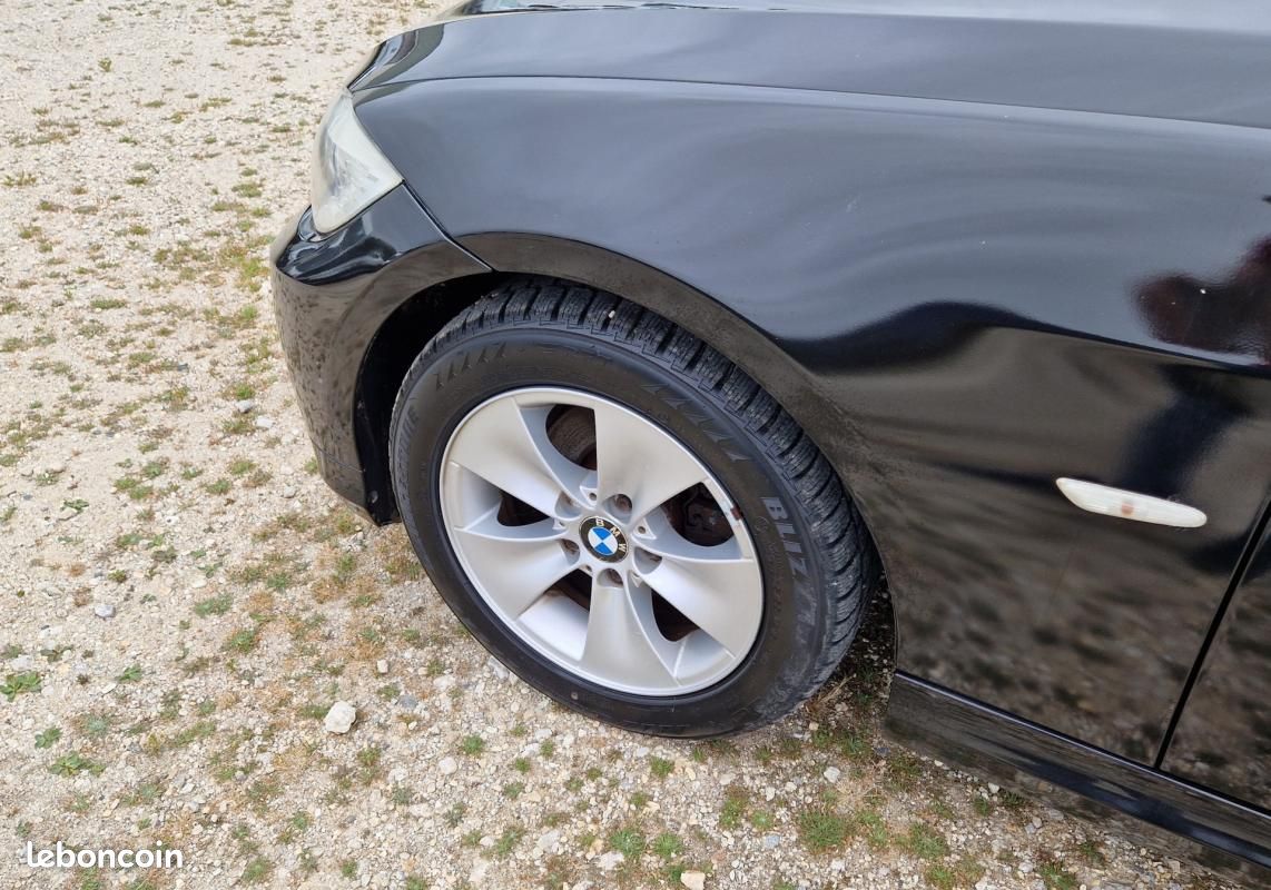BMW Série 3 TOURING E91 LCI 318i 143 ch Premiere (image 19)