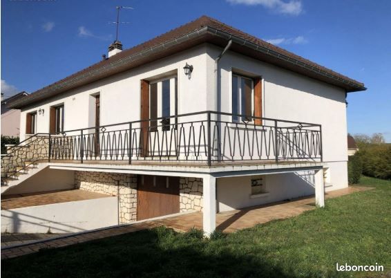 Maison 5 pièces 100 m² · à Sainte-Lizaigne · 100 m² · 120 000 €