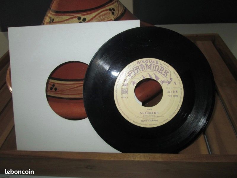 Abchiche Belaid 45T Vinyle Kabyle " Ouehmagh" (image 1)