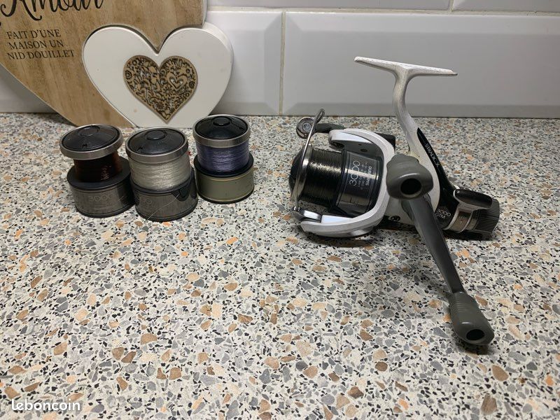 Moulinet Shimano 09 Scorpion XT 1500-7 Main Droite - Pour Pêche Eau Douce - Utilisé Du Japon