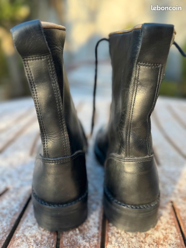 Bottines Rangers en cuir noir neuves– Fabrication Italienne – Style Combat Boots (image 11)