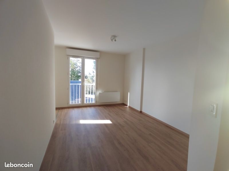 Appartement 1 pièce 27 m² · à Fleury-les-Aubrais · 27 m² · 520 €/mois