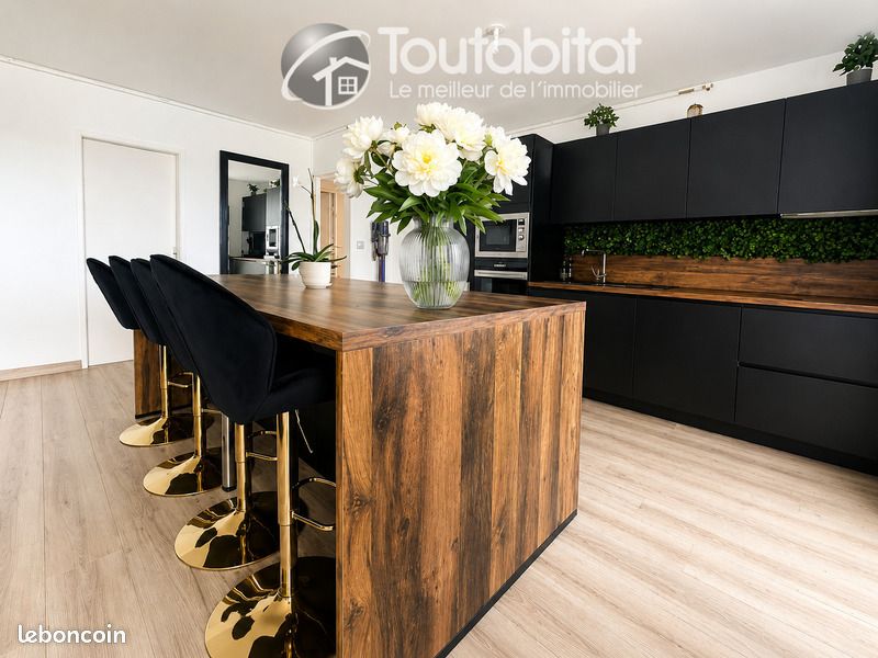 Appartement 4 pièces 83 m² · à Sedan · 83 m² · 75 000 €