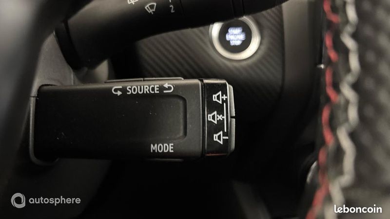 Renault Captur 1.3 TCe mild hybrid 140ch RS Line (image 28)