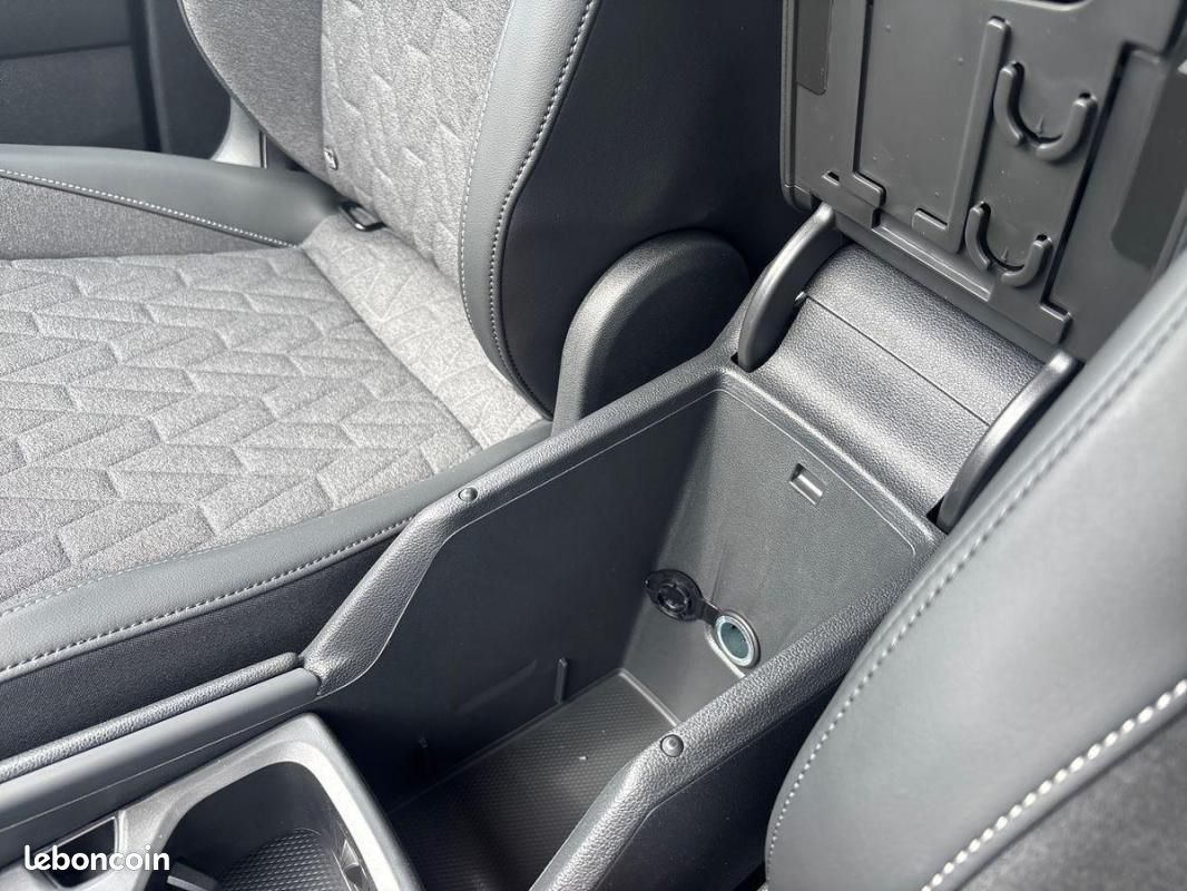 Volkswagen Tiguan NOUVEAU 1.5 EHYBRID 204CH DSG6 LI (image 12)