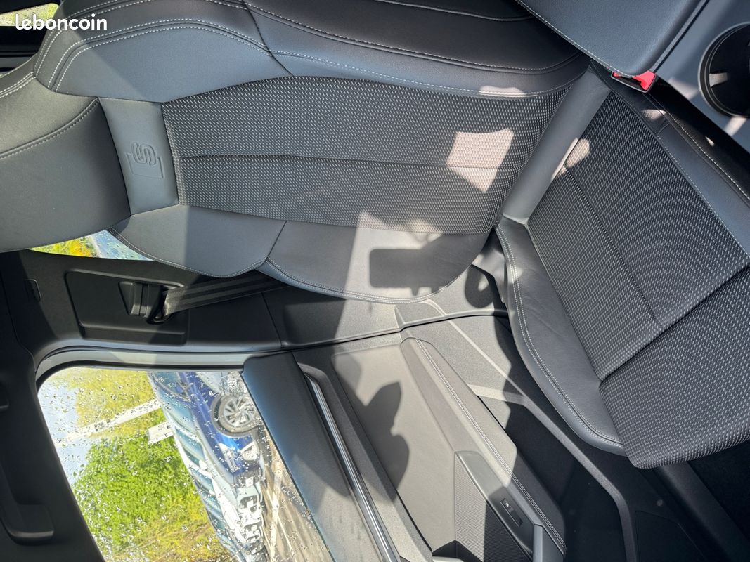 AUDI A3 Sportback TDI 150 S tronic 7 S line (image 17)