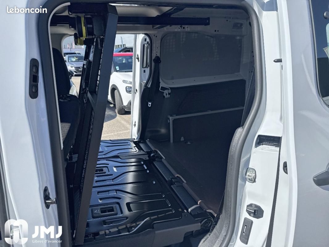 Citroën Berlingo CABINE APPROFONDIE CA TAILLE XL BLUEHDI 100 S&S BVM6 (image 26)