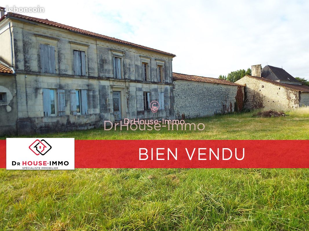Maison 6 pièces 194 m² · à Pons · 194 m² · 118 000 €