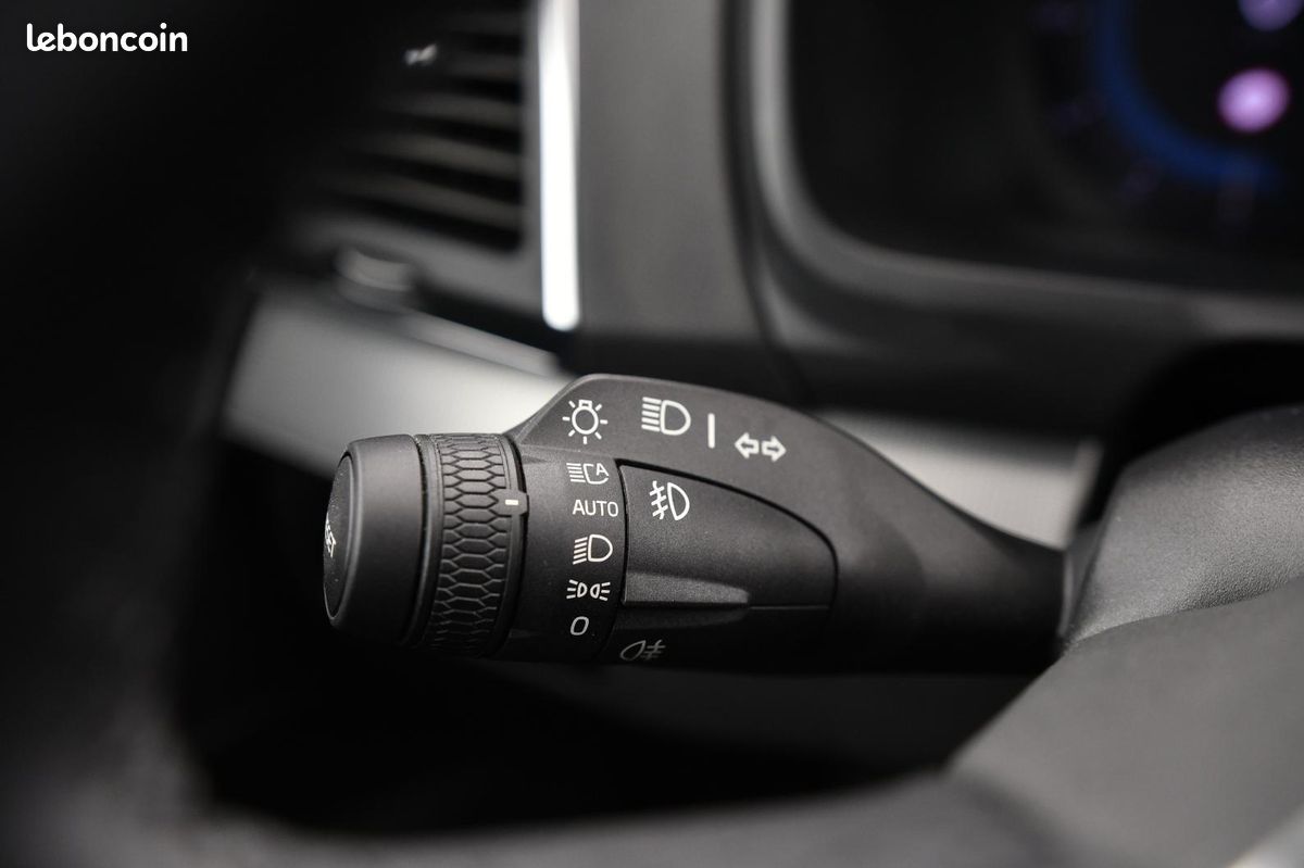 VOLVO XC90 T8 AWD Rechargeable 310+145ch BVA 8 7pl Start-35% NEUF (image 19)