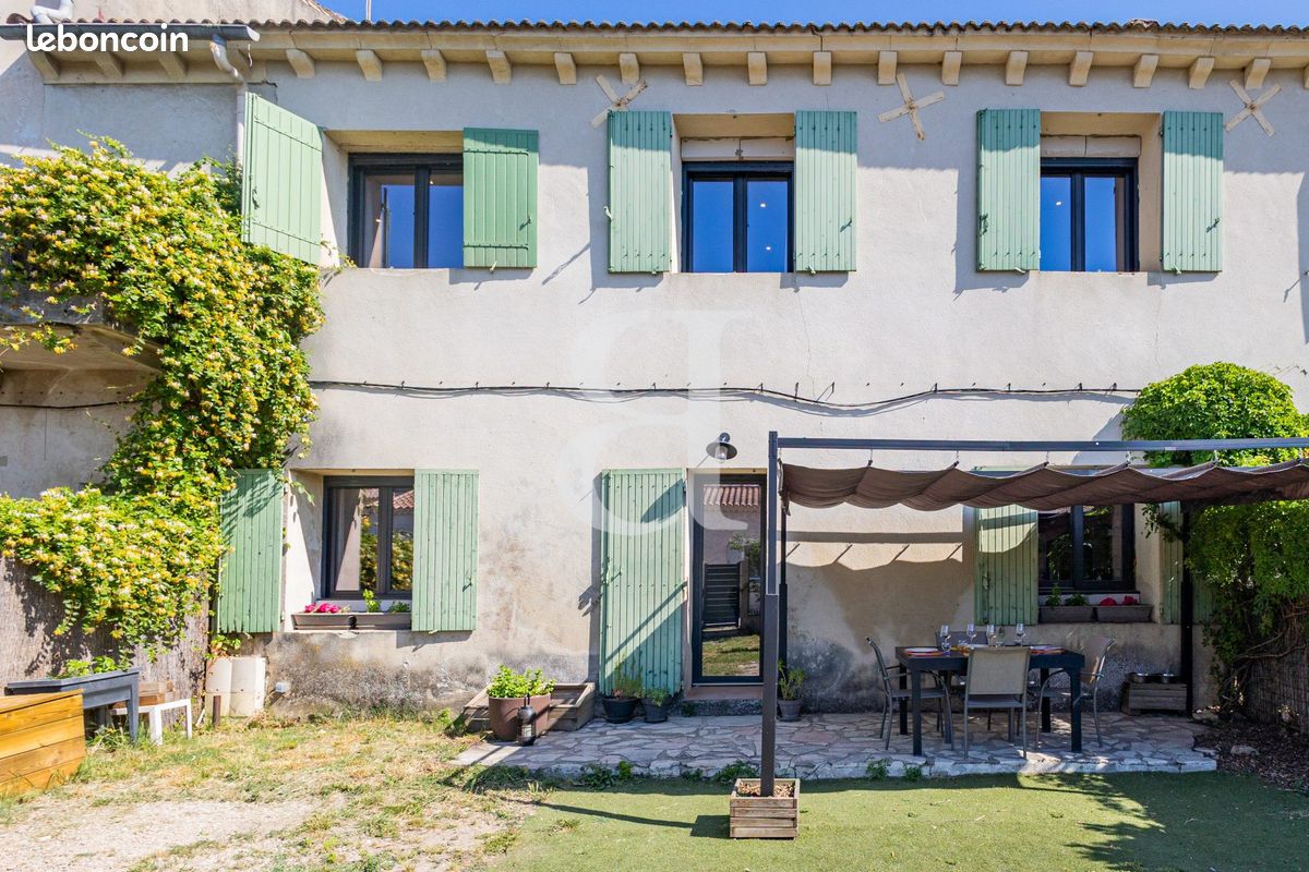 Maison 6 pièces 162 m² · à Graveson · 162 m² · 392 000 €