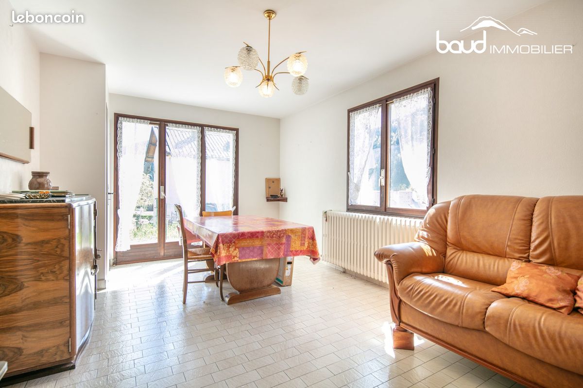 Maison 5 pièces 131 m² · à Villard-de-Lans · 131 m² · 349 000 €