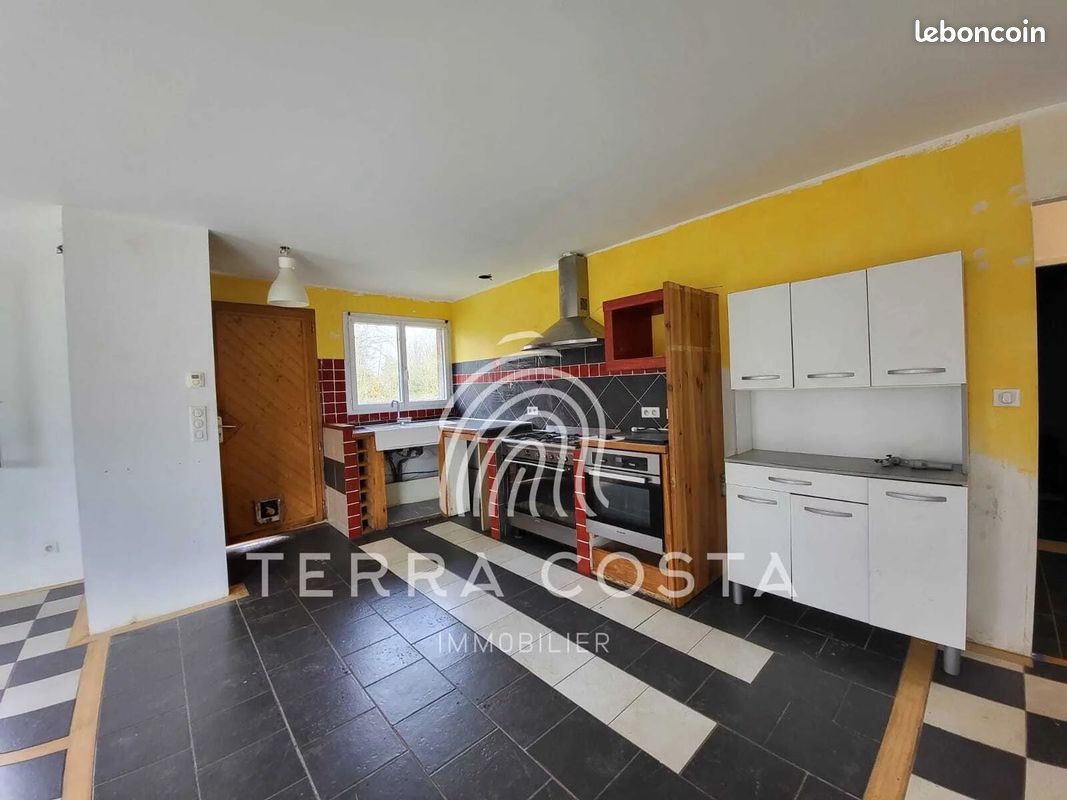 Maison 5 pièces 110 m² - Lahontan 64270 (image principale 3)